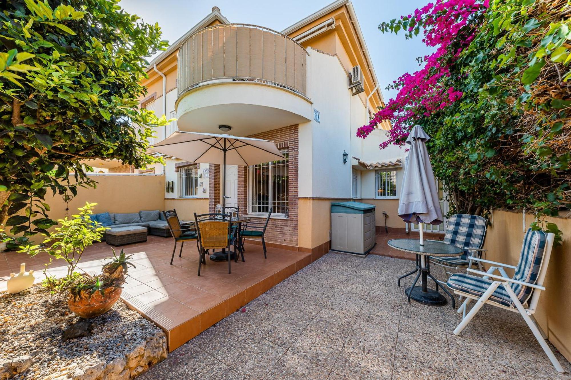 Garden Sweets Chalet Orihuela Exterior photo